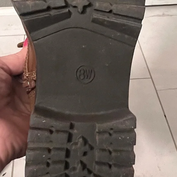 Sz 8w Brown Lace-Up Ankle Boots by Universal Thread - Picture 4 of 6